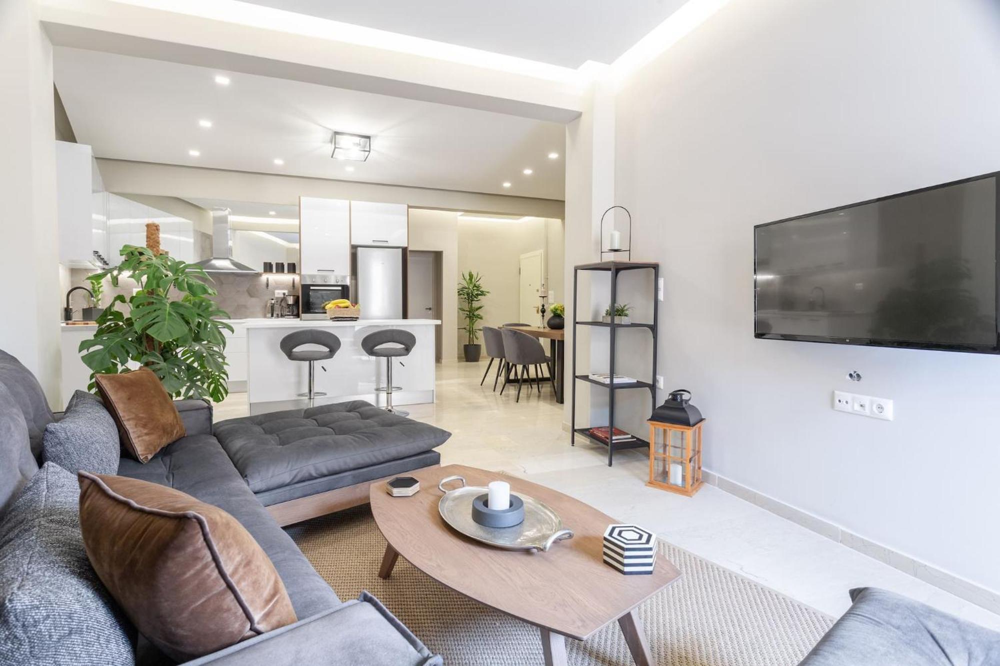 Deluxe 3-Bdrm Urban-Industrial Apt At Acropolis Athènes Extérieur photo